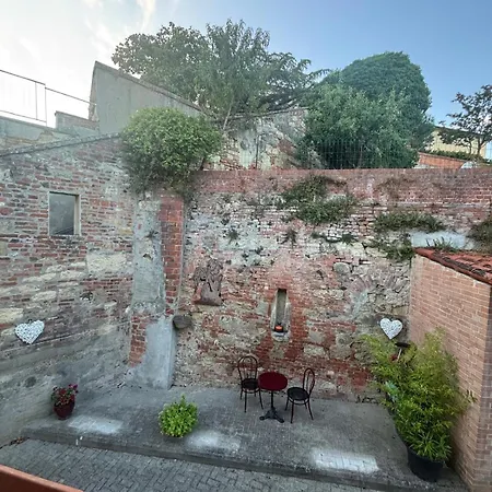 Semesterbostad La Casetta Della Nonna
